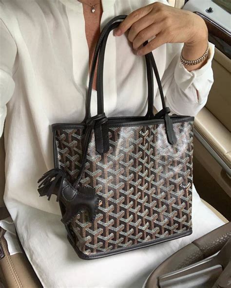 goyard prices|goyard tote price guide.